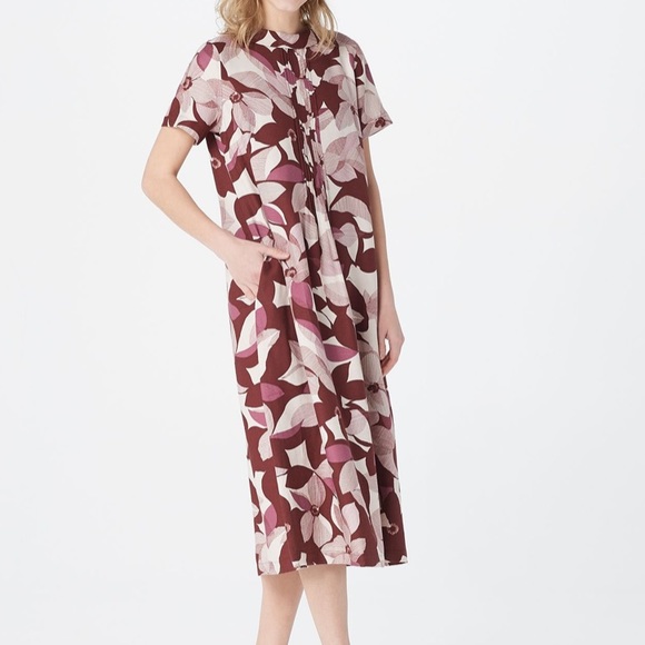Modern Muse: Collar Abstract Relaxed-Fit Midi Top 76151